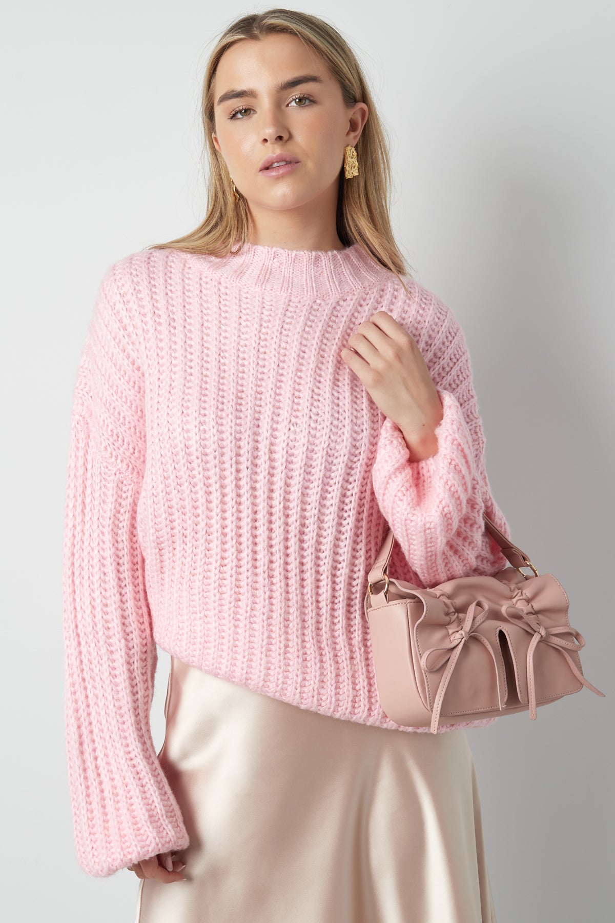 LEA SWEATER