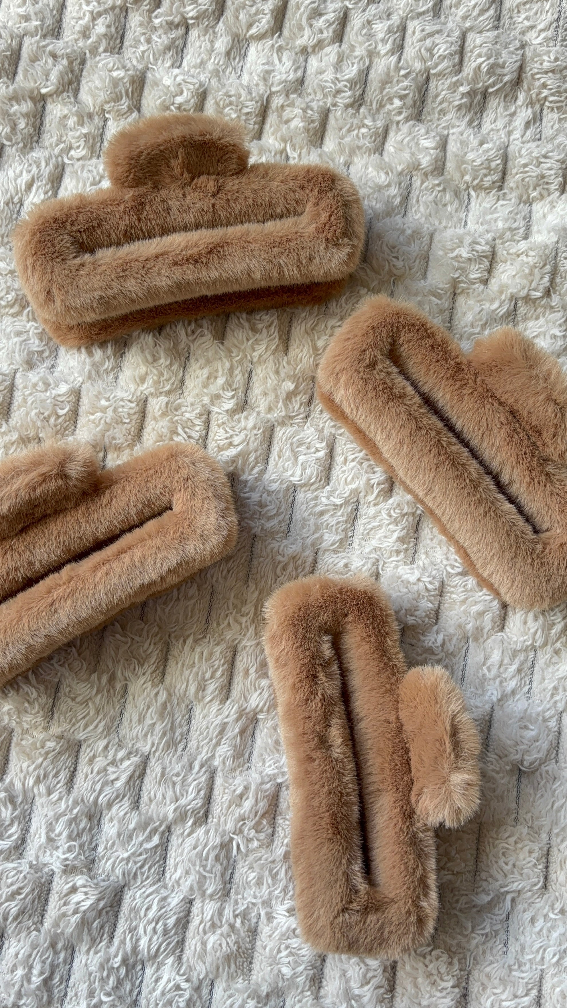 Teddy hairclip