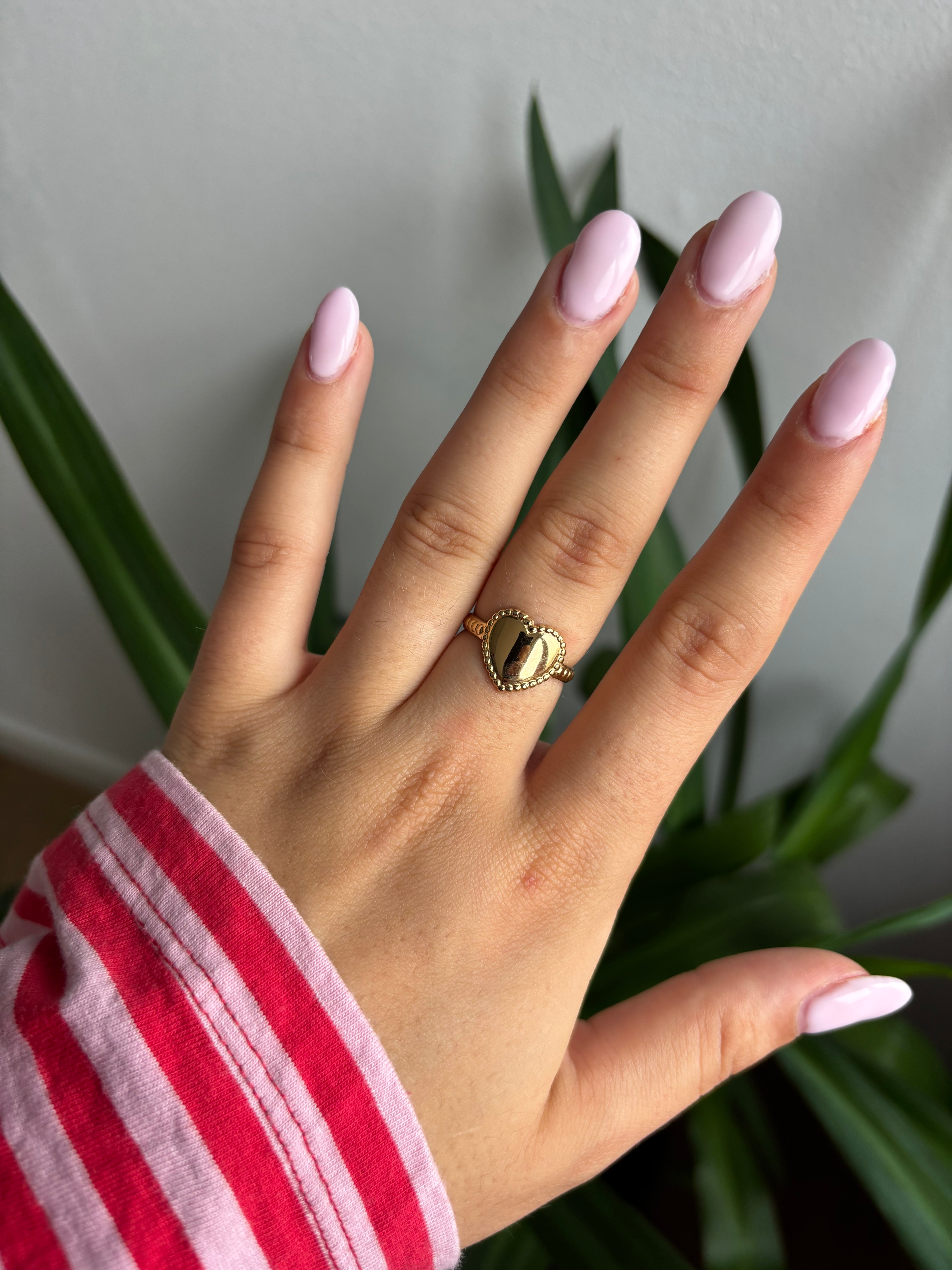 Heart ring