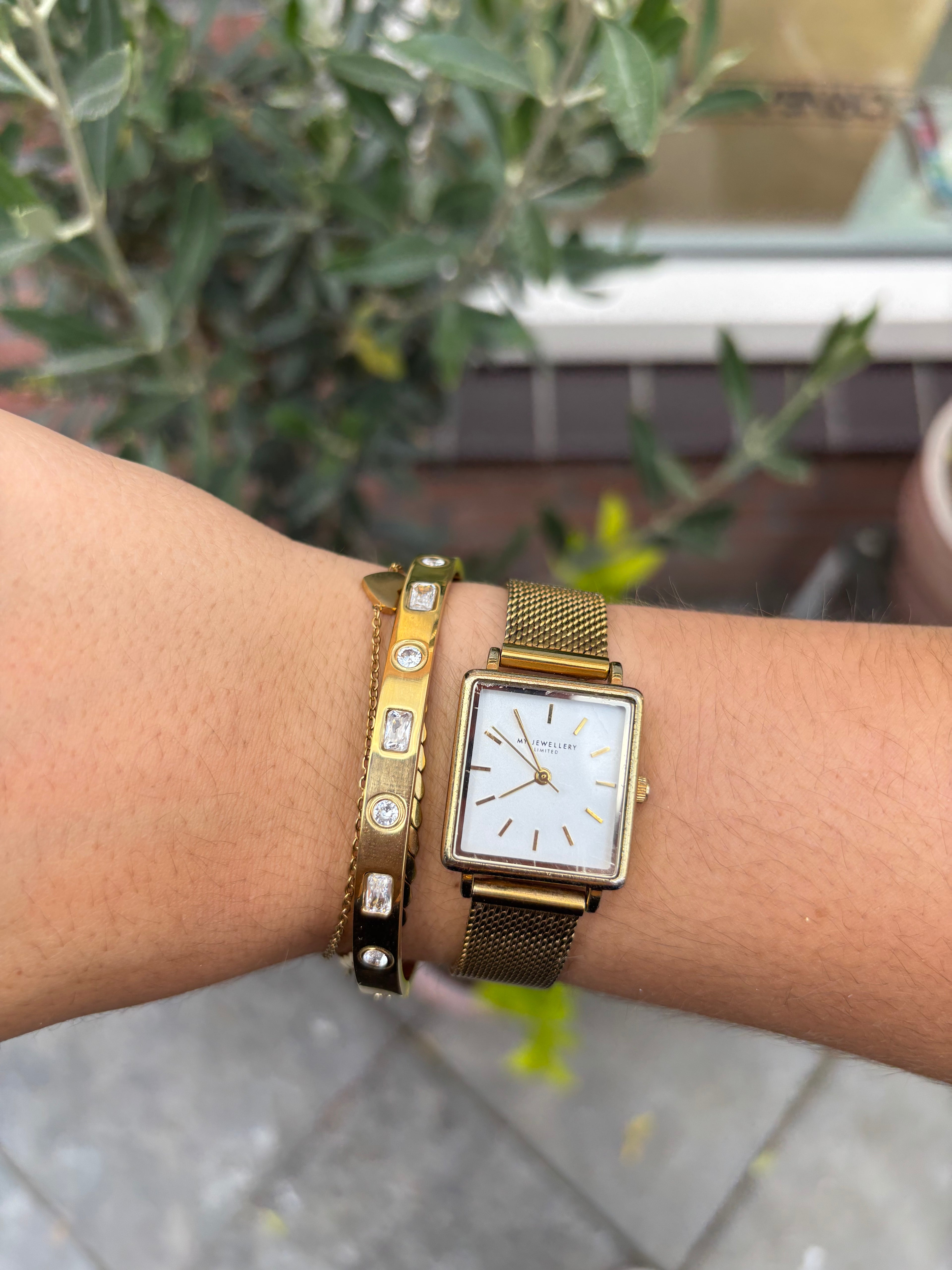 KISSME BANGLE