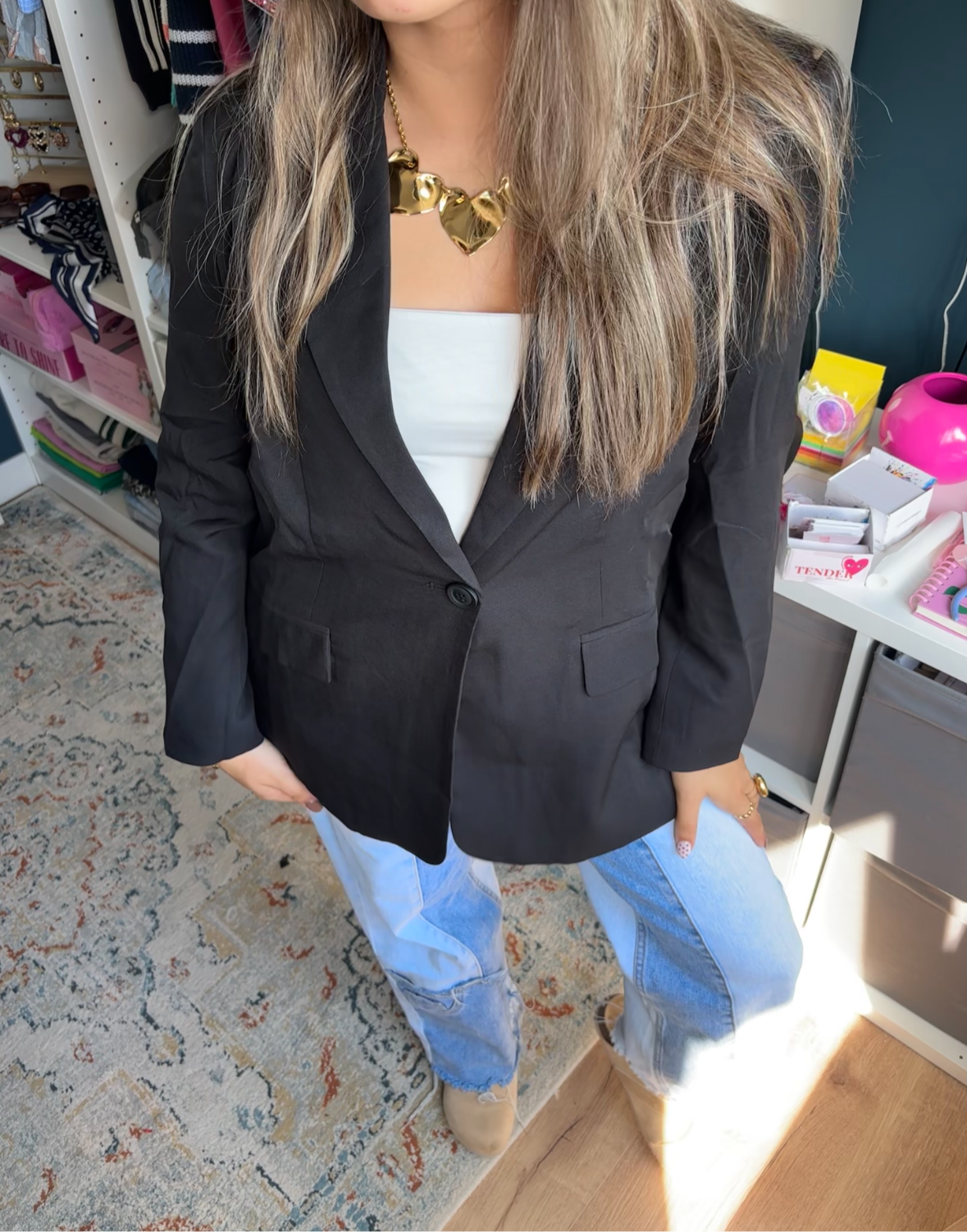 DONNA BLAZER