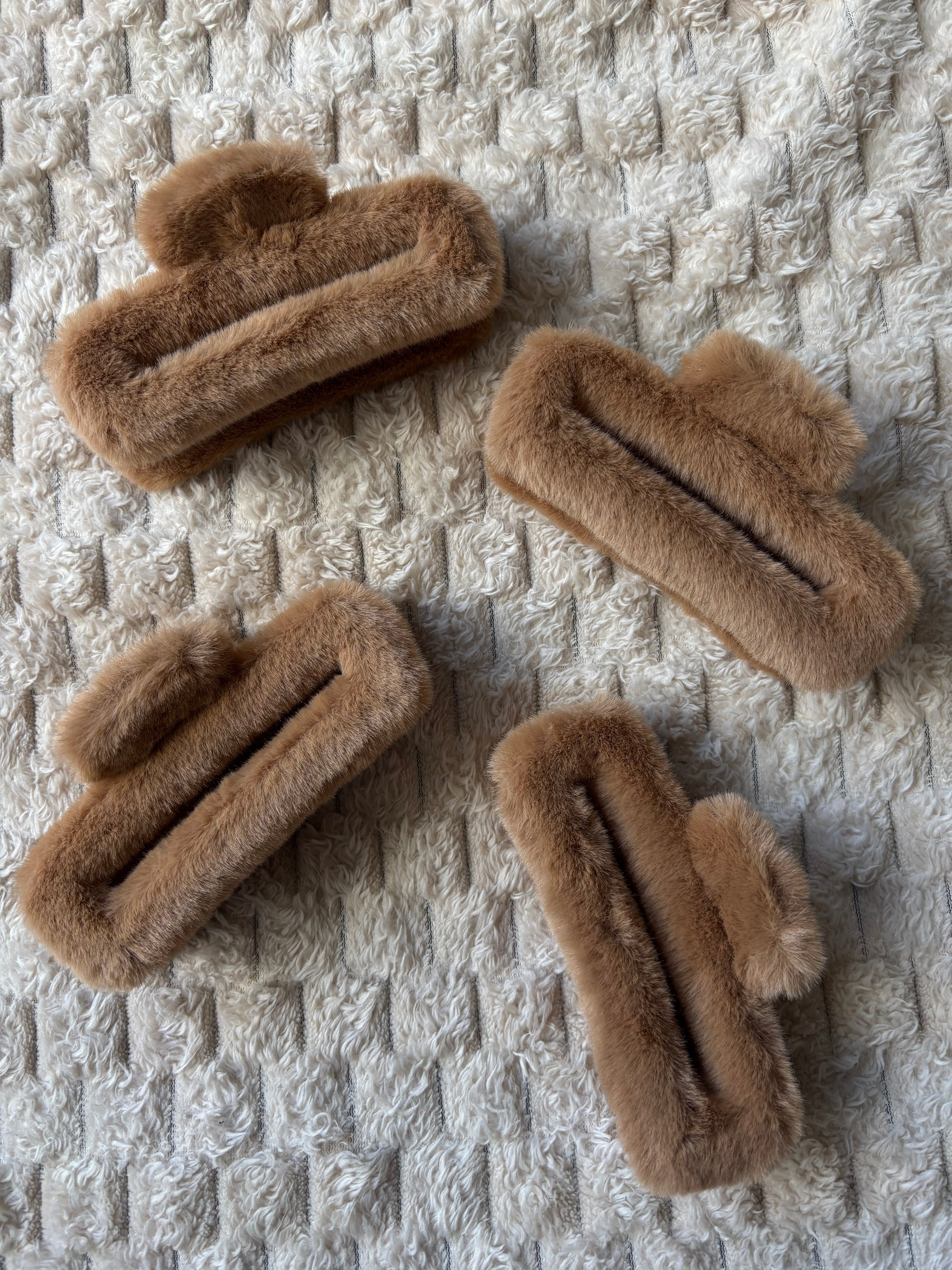 Teddy hairclip