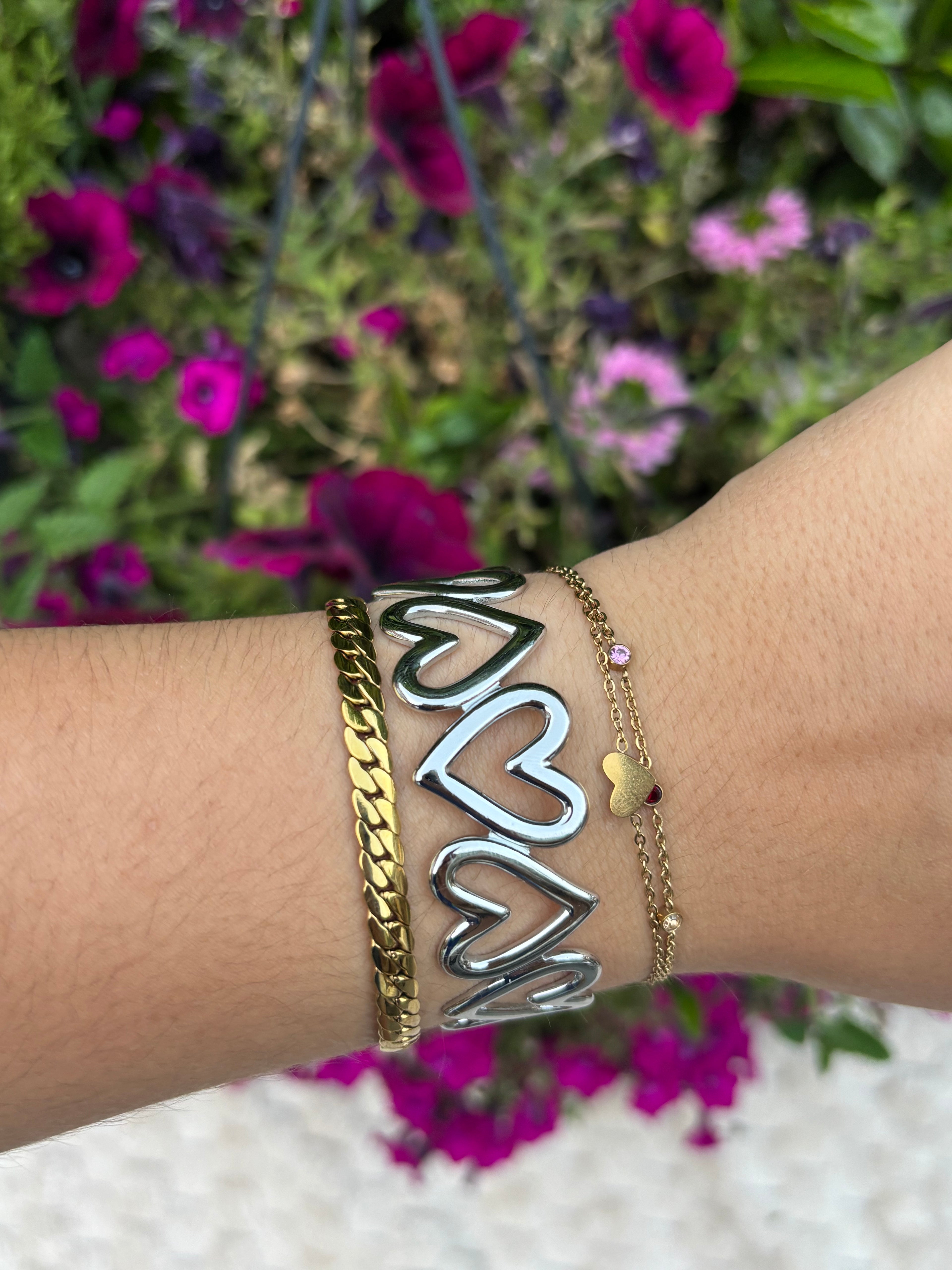 ALL HEARTS BANGLE