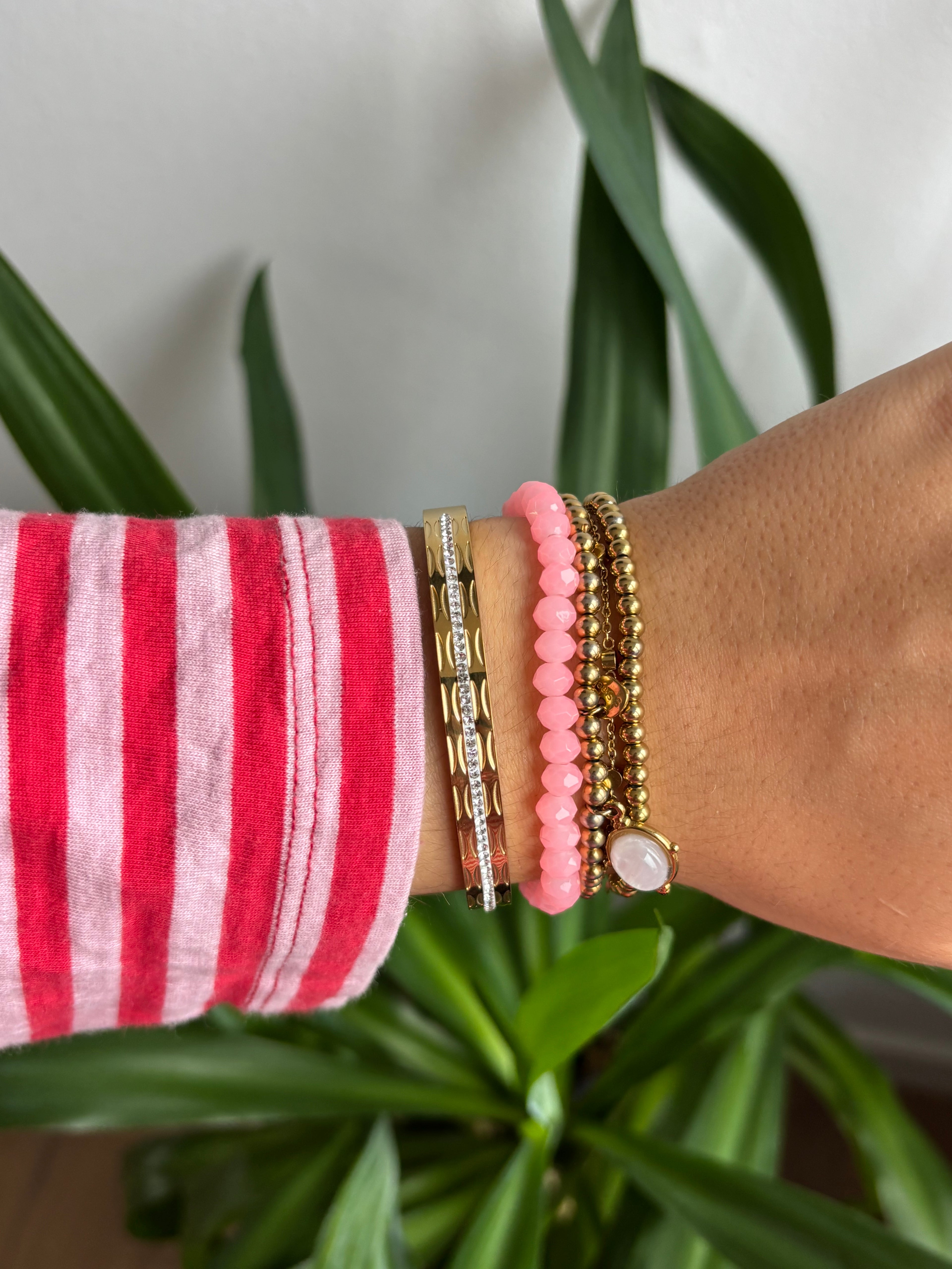 Casual bangle