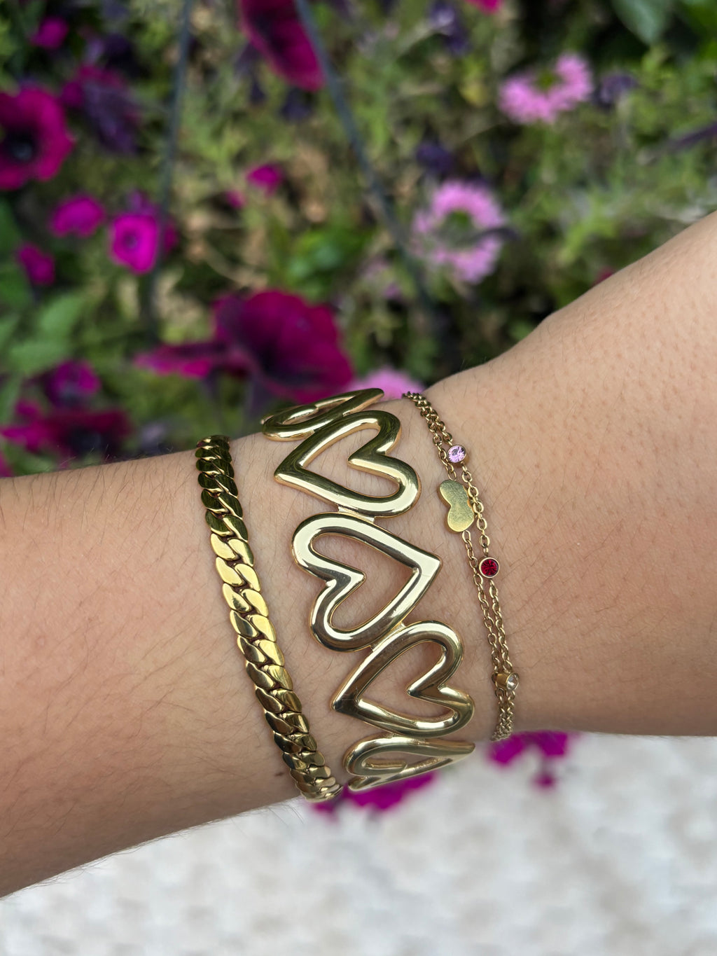 ALL HEARTS BANGLE