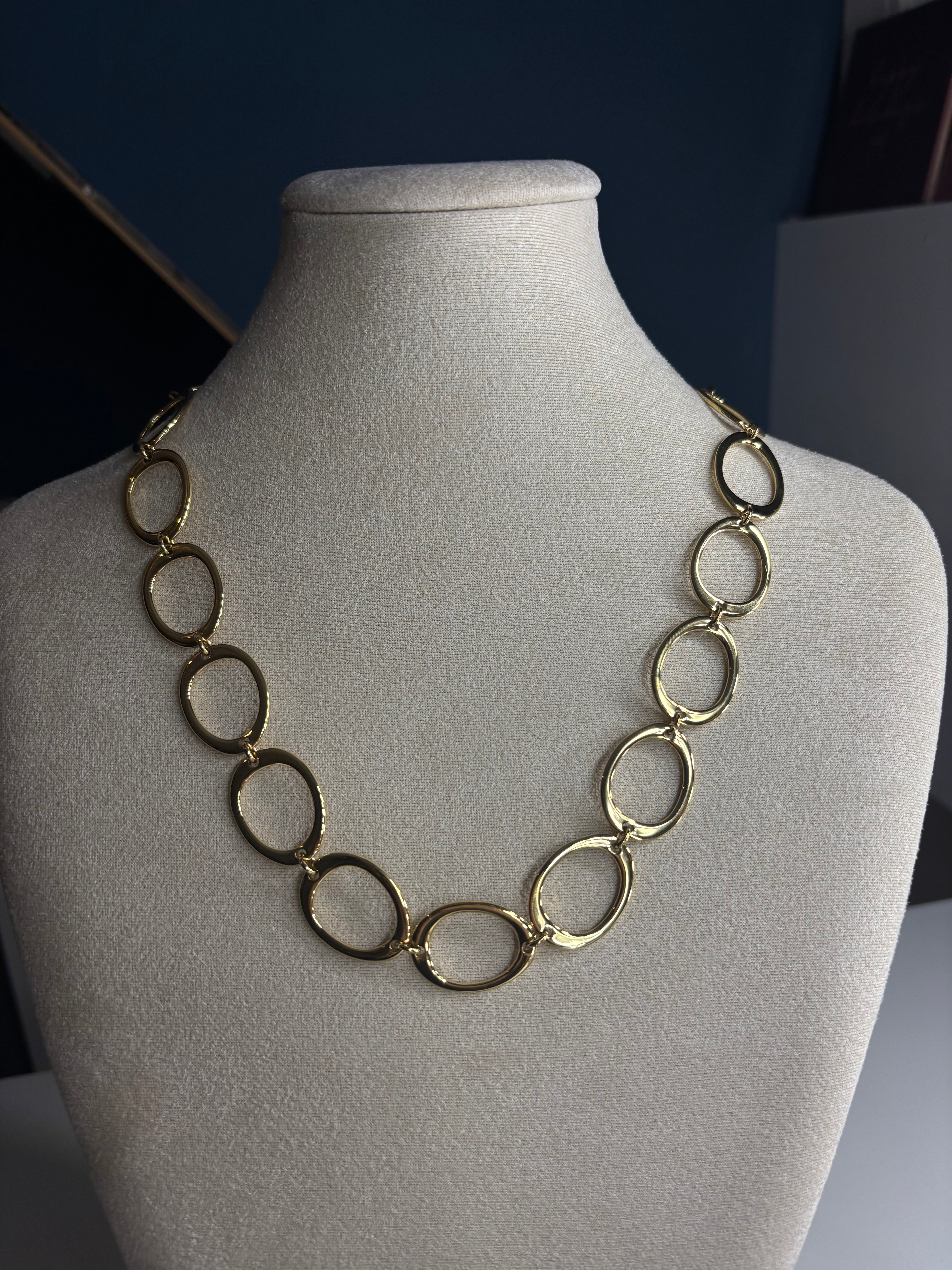 Subtle oval ketting