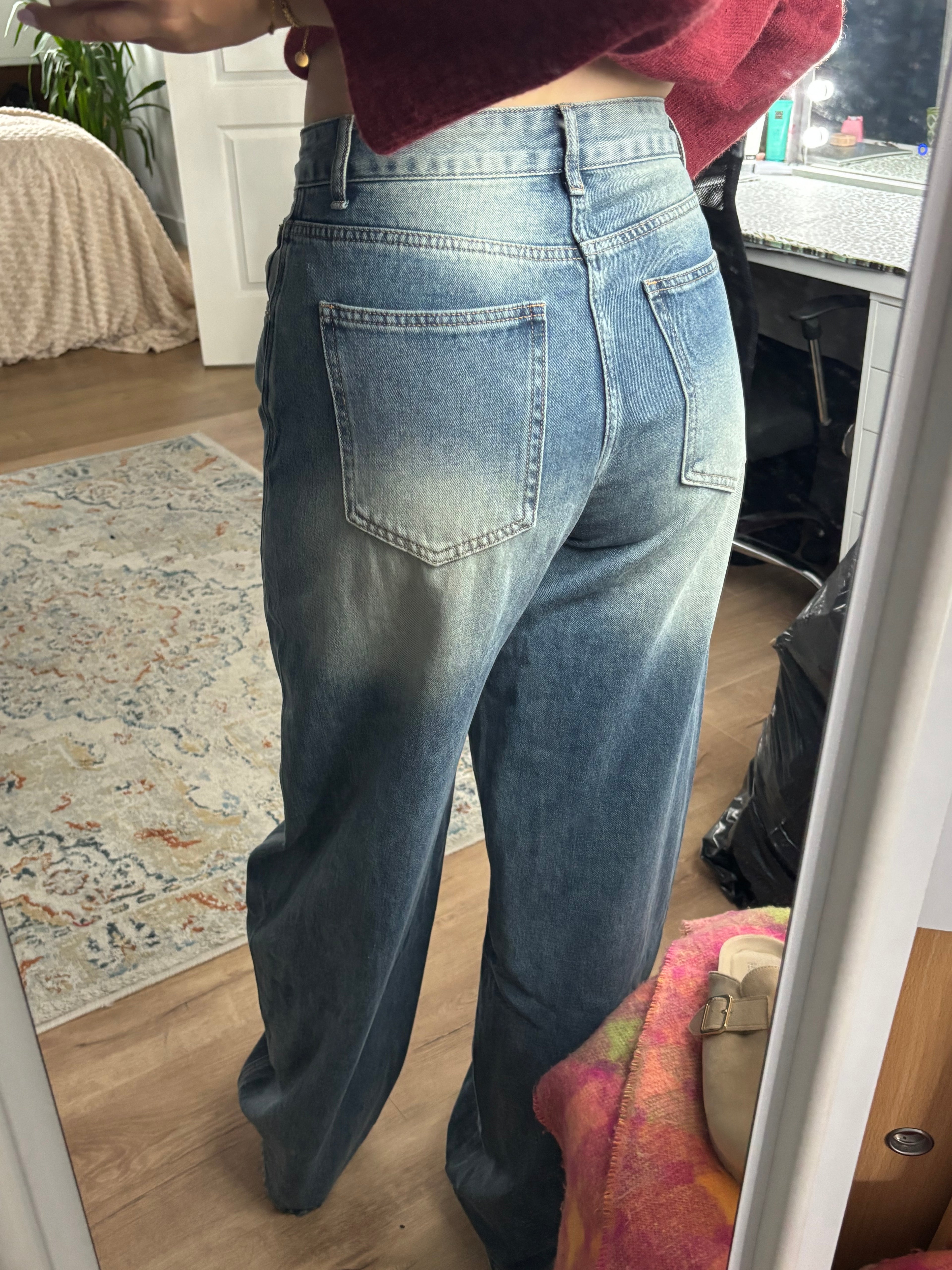 BALLOON JEANS