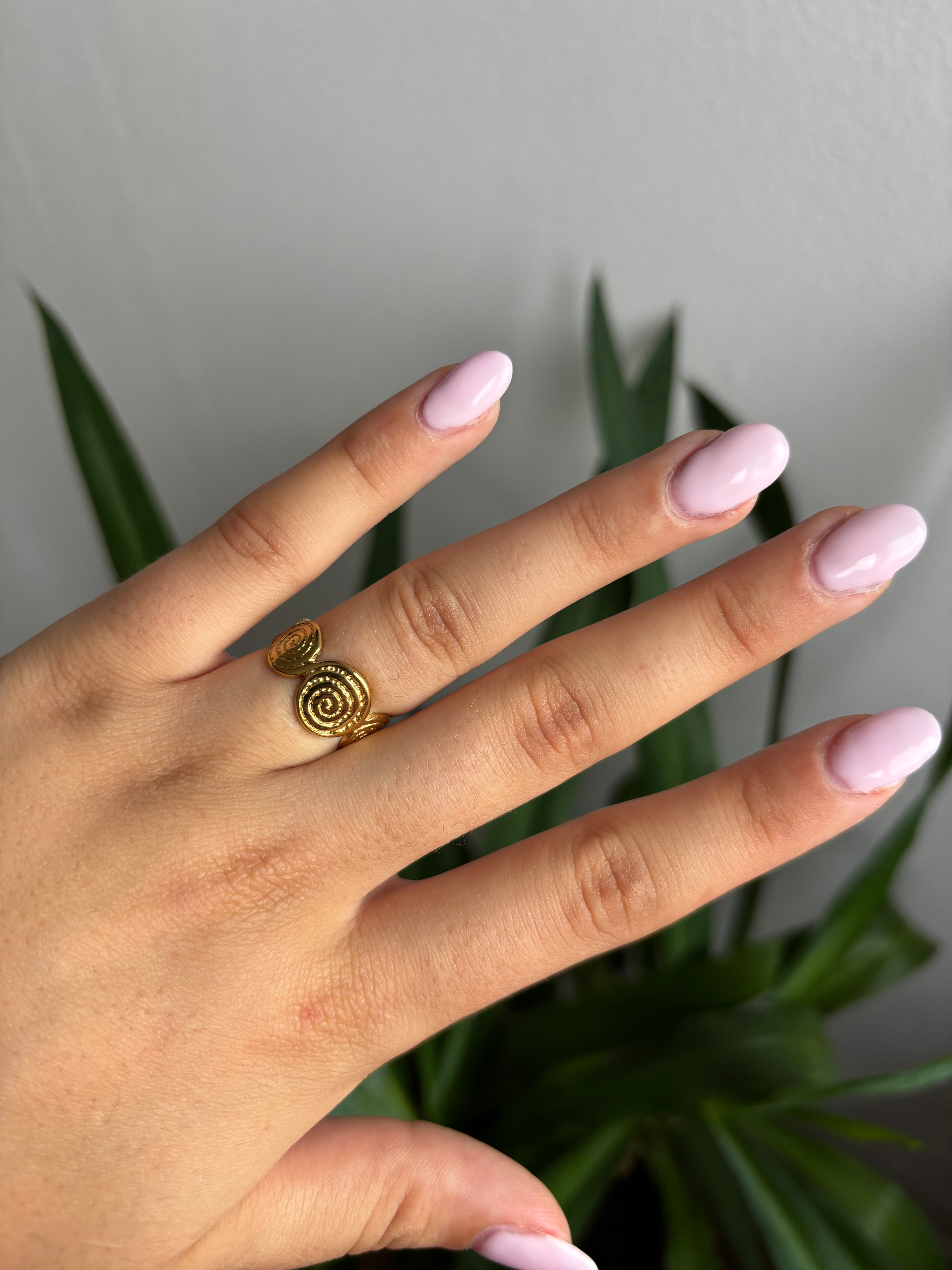 Swirl ring