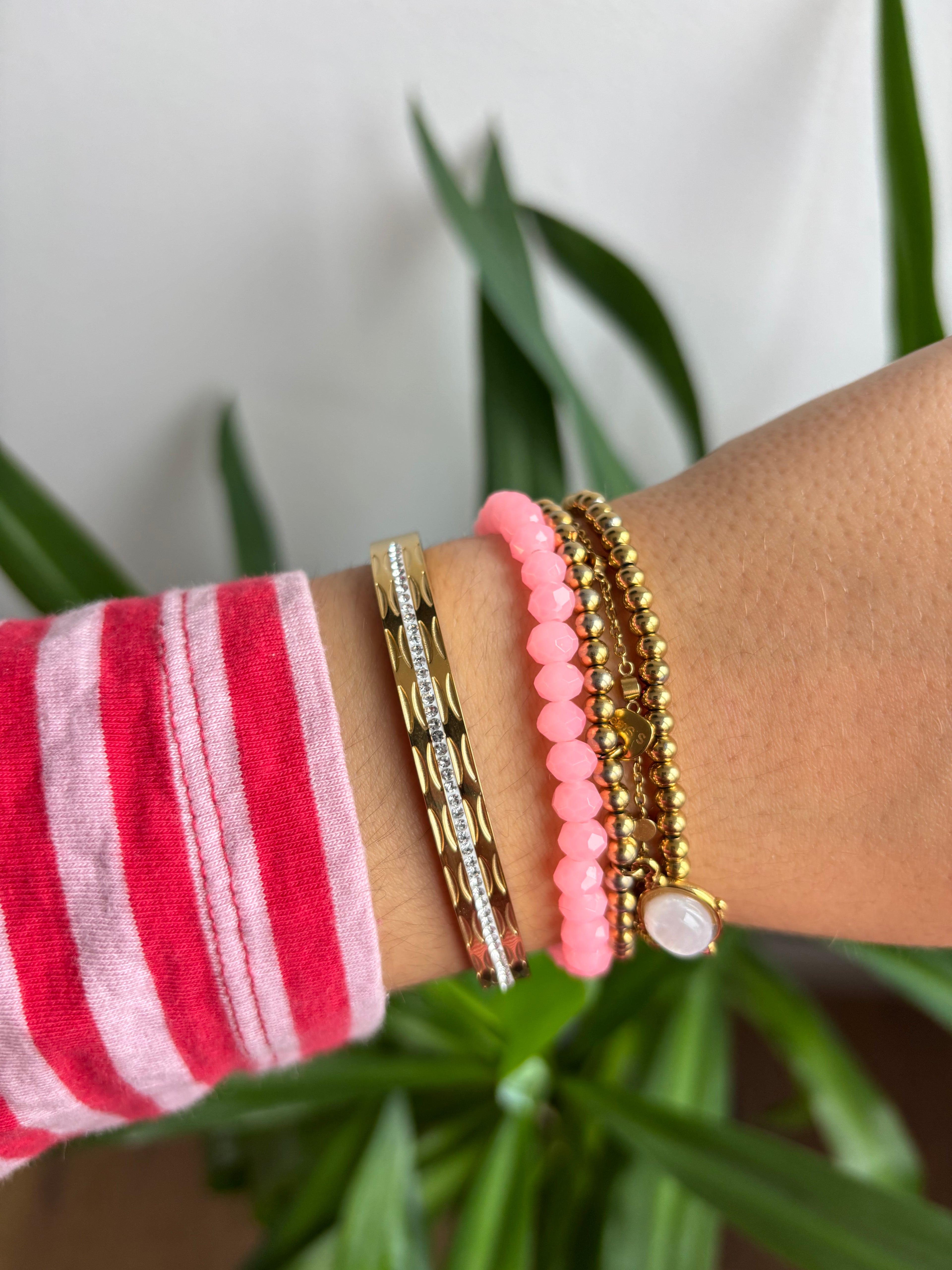Casual bangle