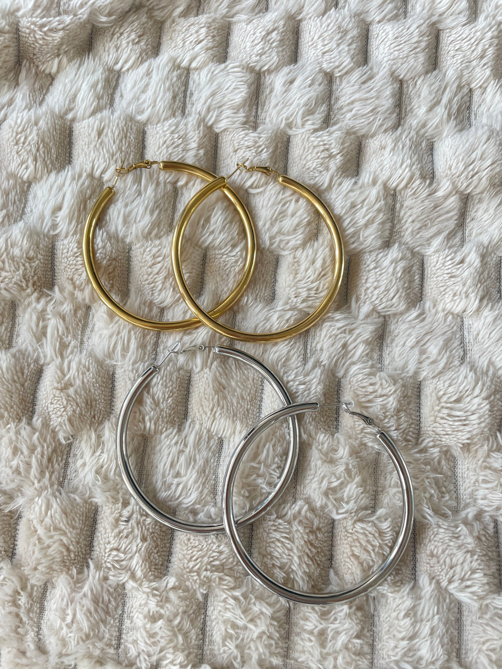 HOT HOOPS