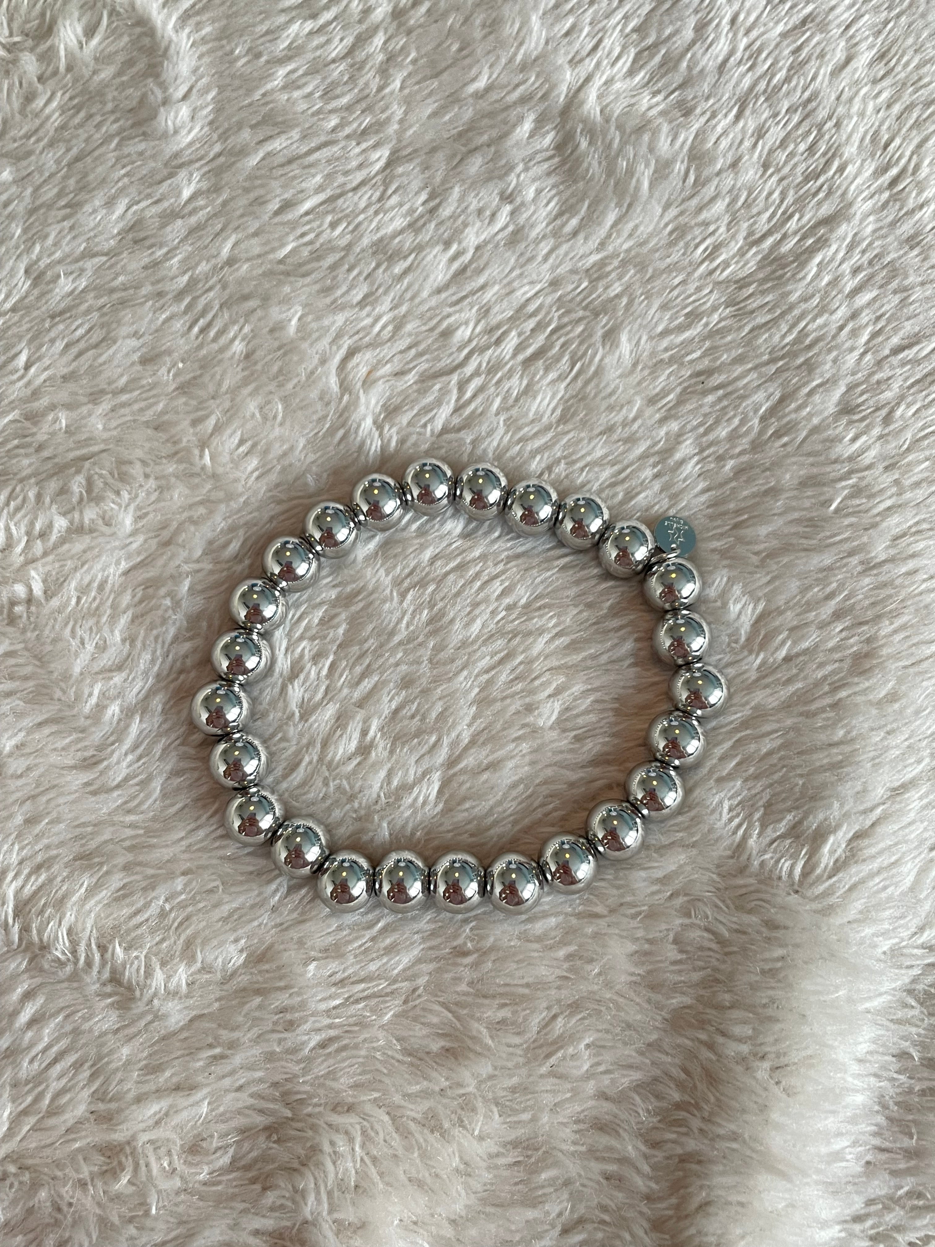 Basic bracelet larger