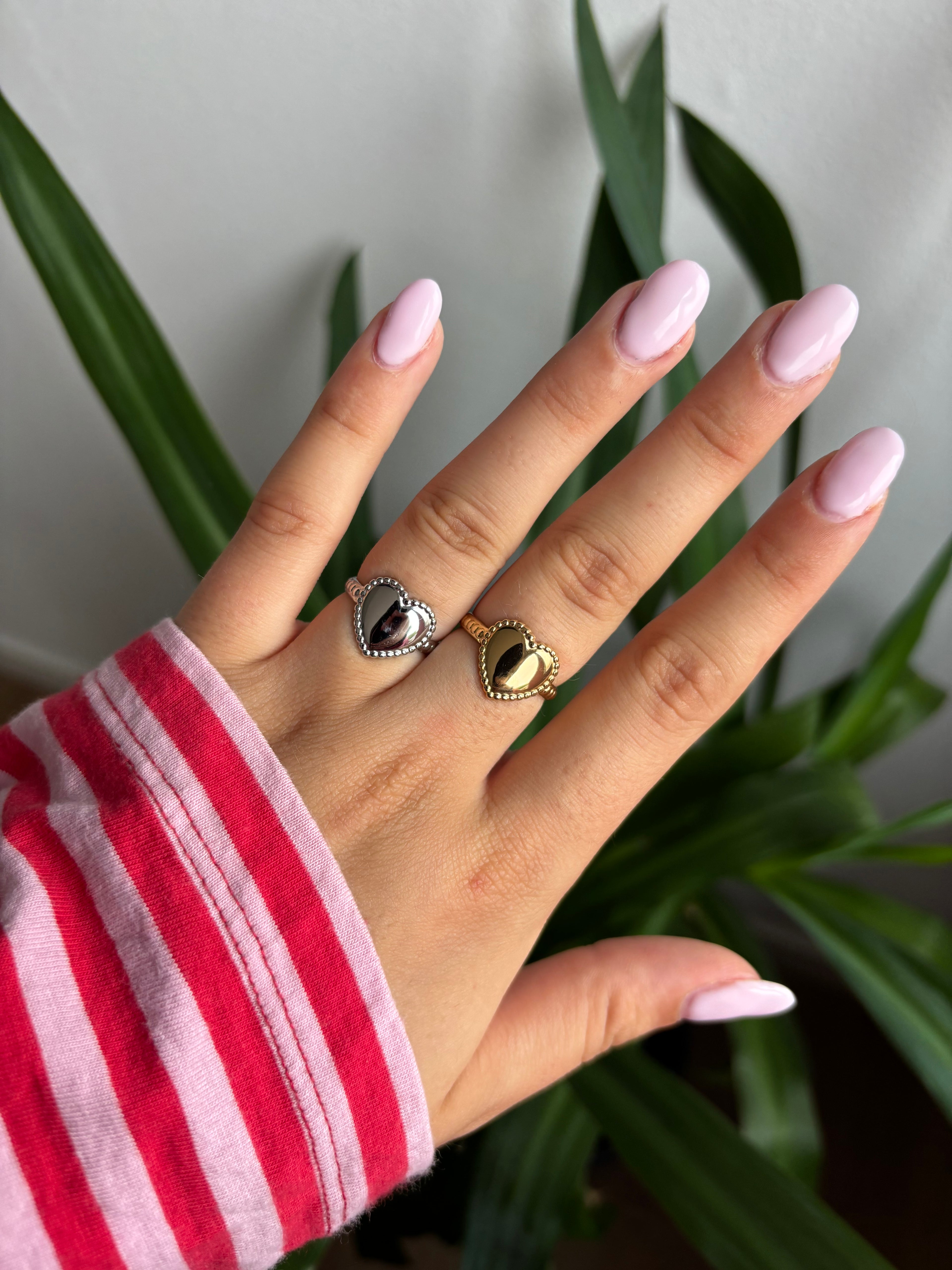 Heart ring