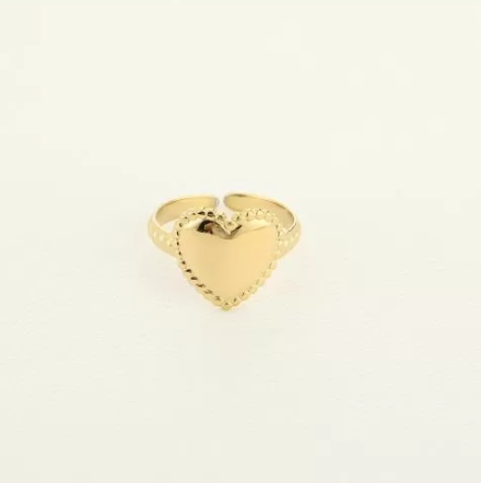 Heart ring